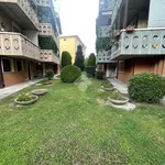 Rent 4 bedroom apartment in Padova