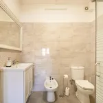 Rent 4 bedroom apartment in Lisbon