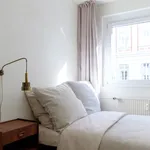 Rent 3 bedroom apartment of 84 m² in Berlin