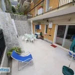 Appartamento arredato con terrazzo Rapallo