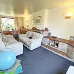 Rent 3 bedroom house in East Midlands