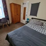 Rent 6 bedroom apartment in South East England