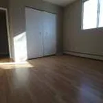 Appartement de 818 m² avec 2 chambre(s) en location à Calgary