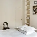 Rent 1 bedroom apartment of 60 m² in Paris