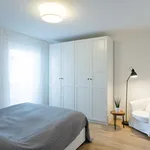 Miete 3 Schlafzimmer wohnung von 75 m² in Munich