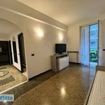 Affitto 2 camera appartamento di 66 m² in Genoa