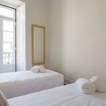 Rent 3 bedroom apartment in lisbon