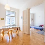 Pronajměte si 1 ložnic/e byt o rozloze 65 m² v Prague