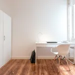 Rent 5 bedroom apartment in Lisbon