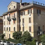 Rent 3 bedroom apartment of 105 m² in Rome