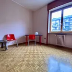 Rent 2 bedroom apartment of 80 m² in Milano