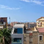 Rent 5 bedroom apartment of 80 m² in Gela