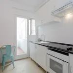 Rent 5 bedroom apartment in Barcelona