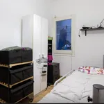 Rent 3 bedroom apartment in Barcelona