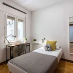 Rent a room of 118 m² in madrid