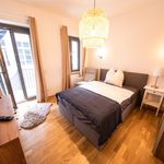 Rent 5 bedroom apartment of 13 m² in Frankfurt