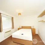 Rent 2 bedroom flat in Aberdeen