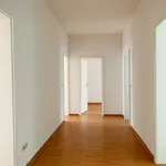 Miete 1 Schlafzimmer wohnung von 84 m² in Chemnitz