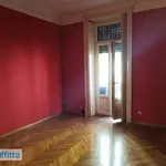 Rent 3 bedroom apartment of 102 m² in Milan