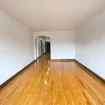 Appartement à Louer - 5821 CHEMIN COTE ST LUC, Montréal - 28 photos | Logis Québec