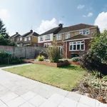 Rent 6 bedroom house in East Of England