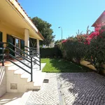 Rent 5 bedroom house in Lisbon