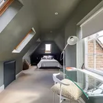 Rent 6 bedroom house in South East England