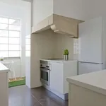 Rent 6 bedroom apartment in lisbon