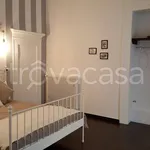 Rent 2 bedroom apartment of 65 m² in Napoli