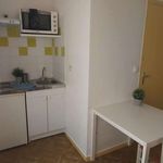 Appartement de 16 m² avec 1 chambre(s) en location à Reims