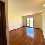 Rent 3 bedroom apartment of 130 m² in Porto