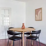 Rent 2 bedroom apartment of 115 m² in lisbon