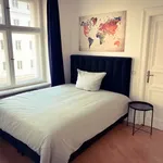 Rent a room of 120 m² in Berlin