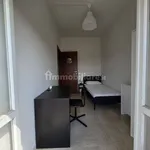 Rent 5 bedroom apartment of 110 m² in Modena