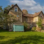 Rent 1 bedroom apartment in Reigate and Banstead