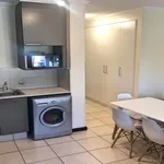 Rent 1 bedroom apartment in Sandton