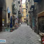 Affitto 2 camera appartamento di 50 m² in Naples