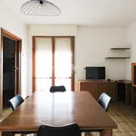 Rent 5 bedroom apartment of 110 m² in Cascina