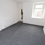 Rent 3 bedroom flat in Wales