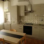 Rent 5 bedroom apartment of 106 m² in Padova