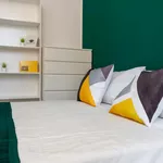 Rent a room in Turin