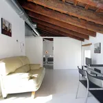 Rent 2 bedroom apartment of 646 m² in Valencia