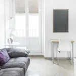 Rent 2 bedroom apartment of 40 m² in madrid