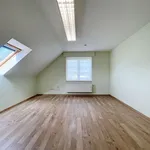 Maison de 242 m² avec 5 chambre(s) en location à Deinze