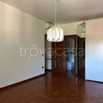 Rent 4 bedroom apartment of 154 m² in Padenghe sul Garda