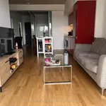 Rent 2 bedroom apartment of 81 m² in Toronto (Little Portugal)