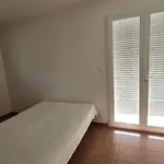 Maison de 140 m² avec 5 chambre(s) en location à Péret