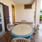 Rent 3 bedroom house of 85 m² in Roma