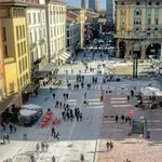 Affitto 4 camera appartamento di 65 m² in Bologna