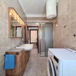 Rent a room in Modena